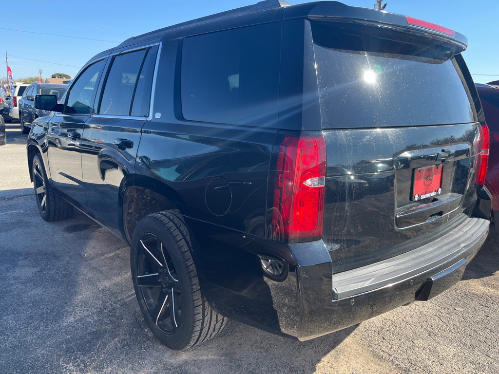 2016 Chevrolet Tahoe Image 4