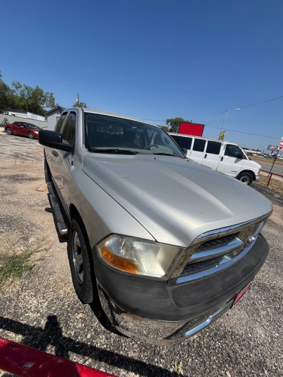 2010 Dodge Ram 1500 Image 2