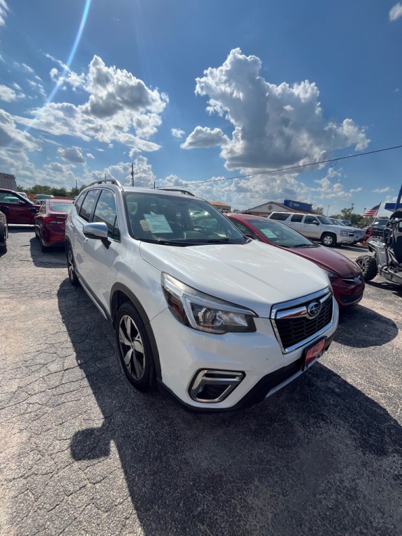 2019 Subaru Forester Image 2