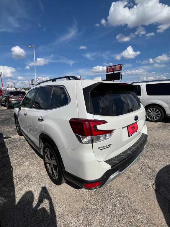2019 Subaru Forester Image 4