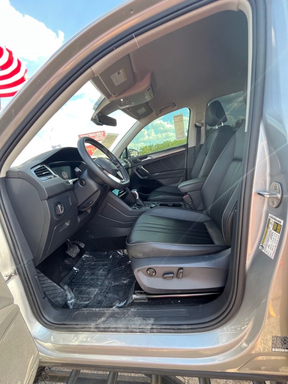 2022 Volkswagen Tiguan Image 3