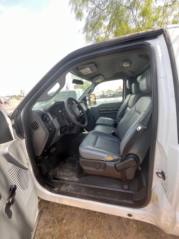 2015 Ford F-250 Image 5