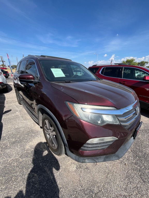 2017 Honda Pilot Image 2