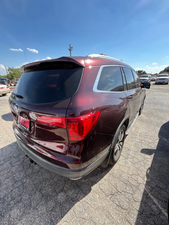 2017 Honda Pilot Image 3