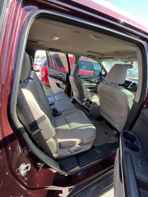 2017 Honda Pilot Image 10