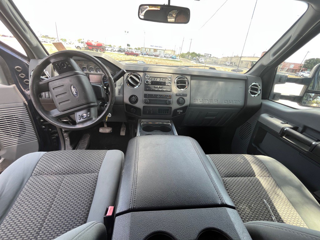 2012 Ford F-250 Image 6