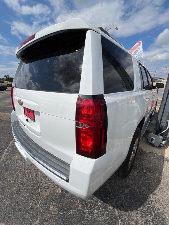 2015 Chevrolet Tahoe Image 3