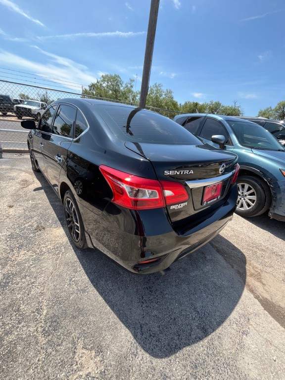 2019 Nissan Sentra Image 4