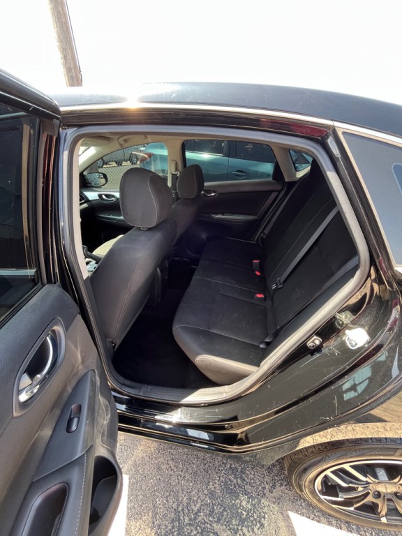2019 Nissan Sentra Image 6