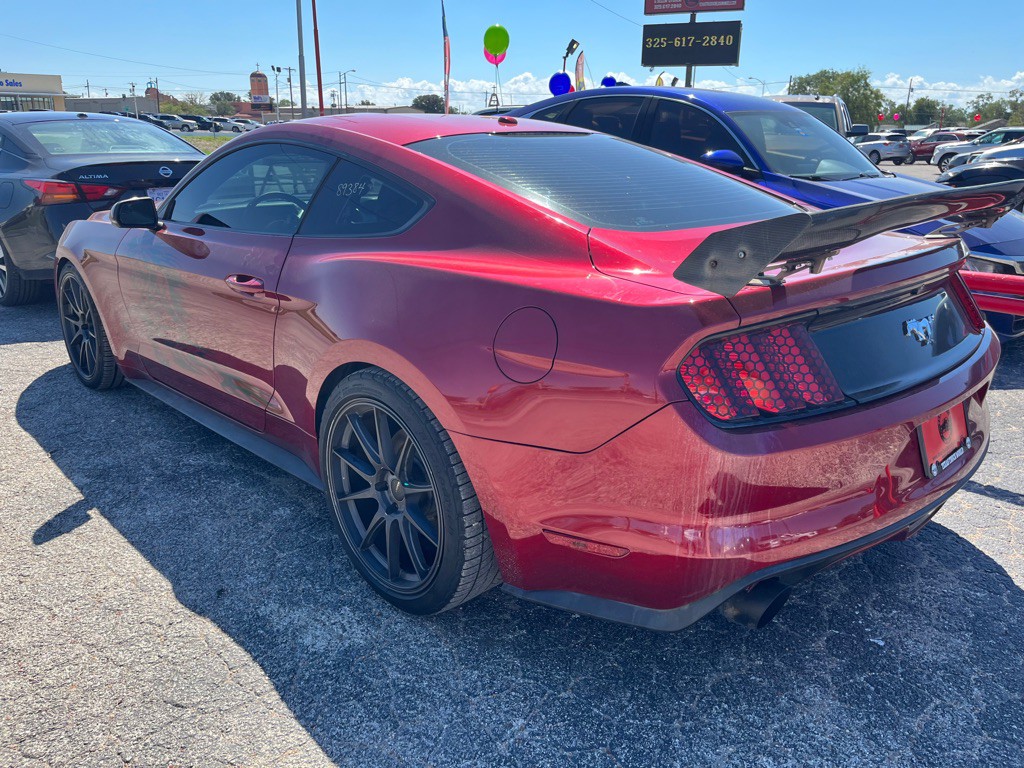 2016 Ford Mustang Image 4
