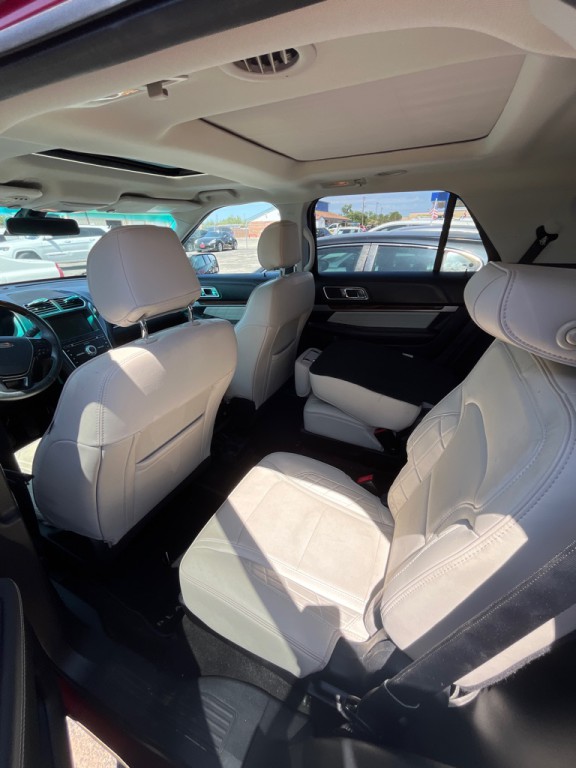 2016 Ford Explorer Image 7