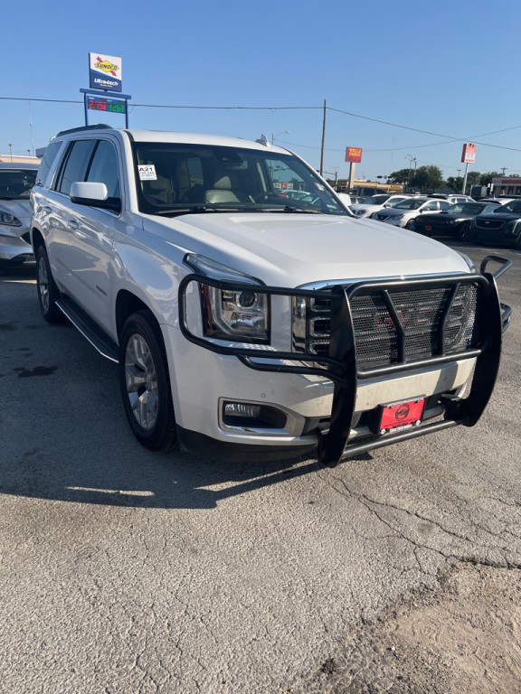 2017 GMC Yukon Image 2