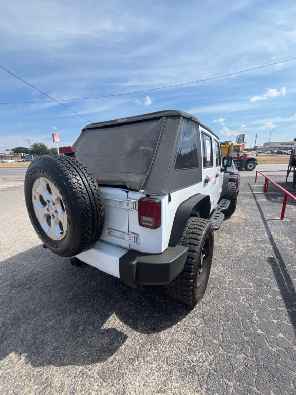 2015 Jeep Wrangler Unlimited Image 3