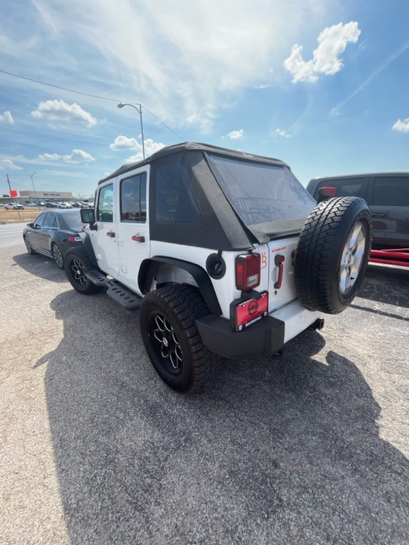 2015 Jeep Wrangler Unlimited Image 4