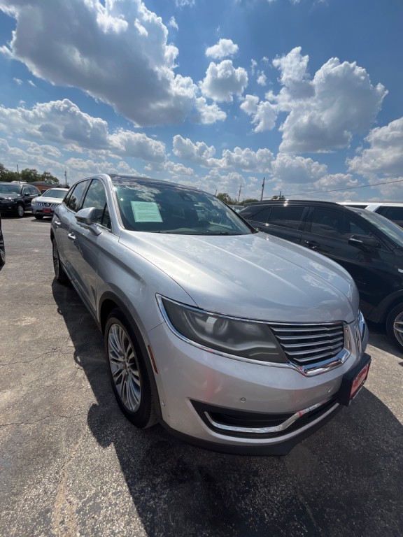 2016 Lincoln MKX Image 2