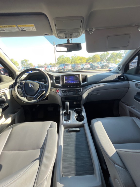 2018 Honda Pilot Image 11