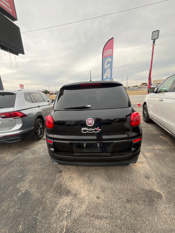 2019 FIAT 500L Image 3