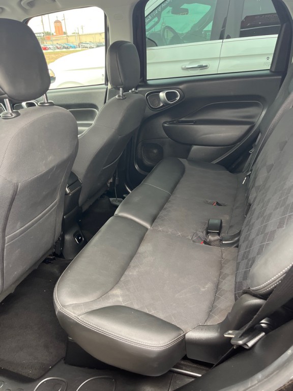 2019 FIAT 500L Image 5