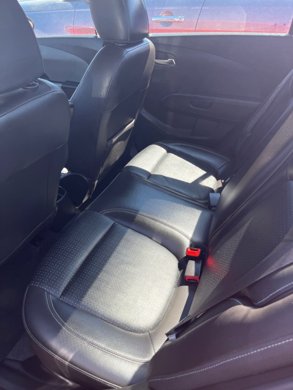 2017 Chevrolet Sonic Image 6