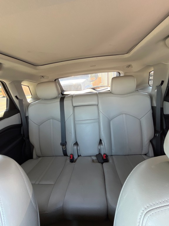 2016 Cadillac SRX Image 6