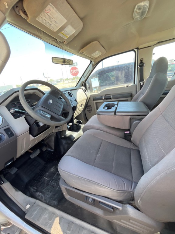 2009 Ford F-350 Image 6