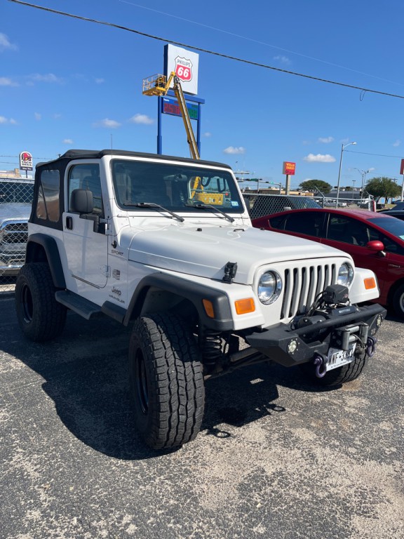 2005 Jeep Wrangler Image 2