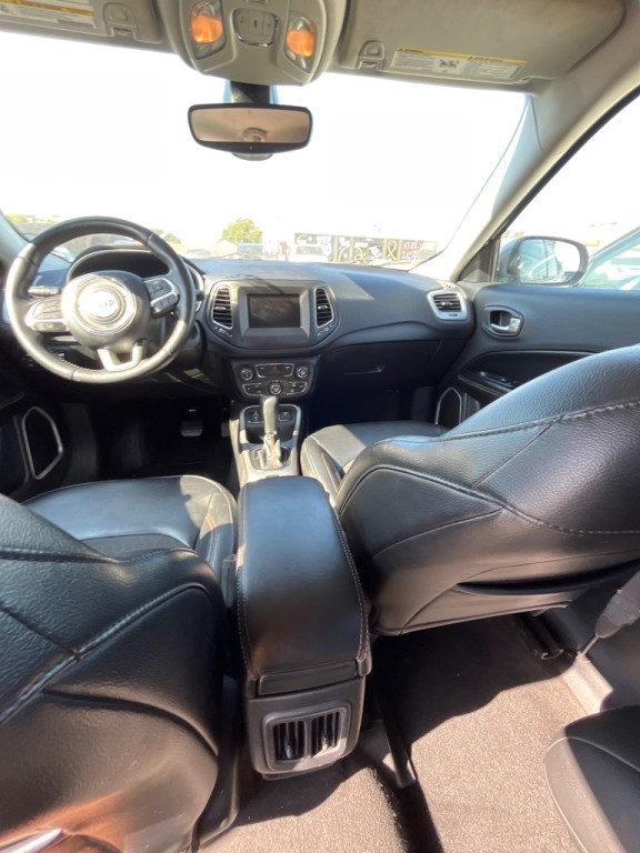2017 Jeep Compass Image 7