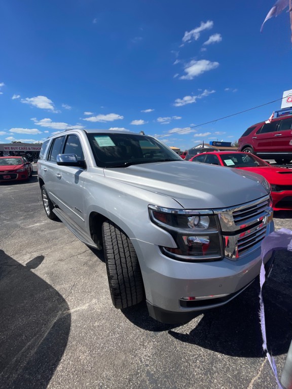 2015 Chevrolet Tahoe Image 2