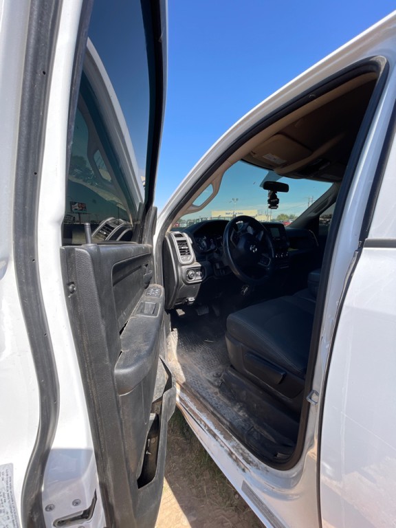 2020 RAM 3500 Image 6