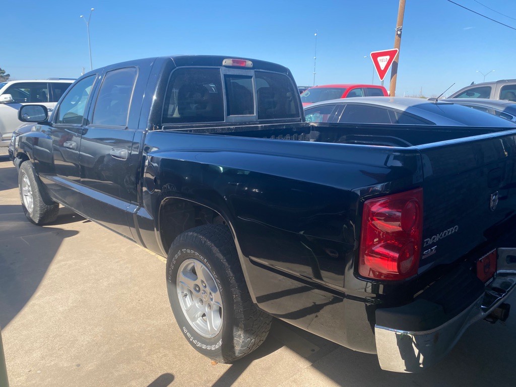 2005 Dodge Dakota Image 3