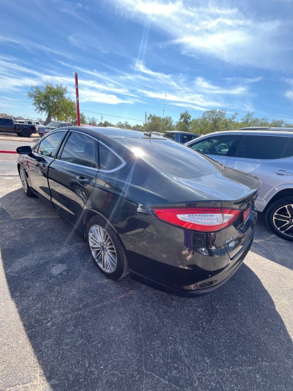 2015 Ford Fusion Image 4