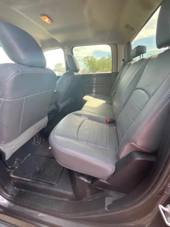 2017 RAM 3500 Image 6