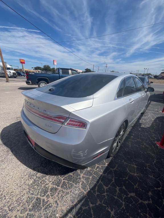 2019 Lincoln MKZ Image 3