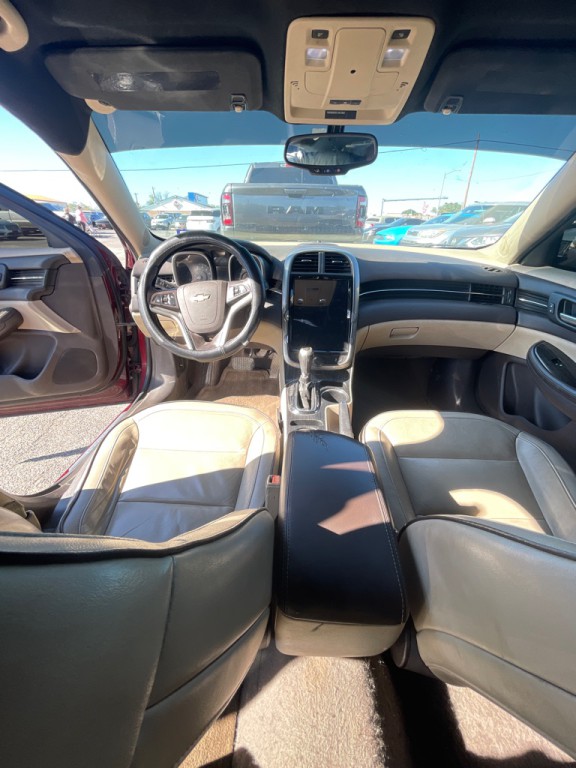 2016 Chevrolet Malibu Image 7