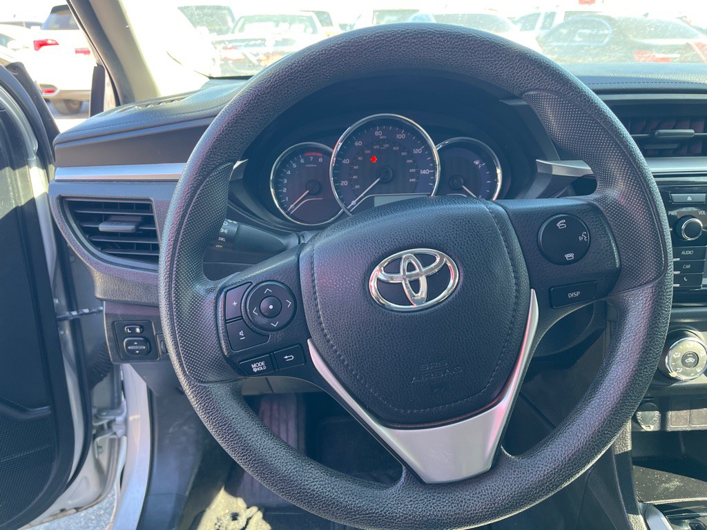 2016 Toyota Corolla Image 6