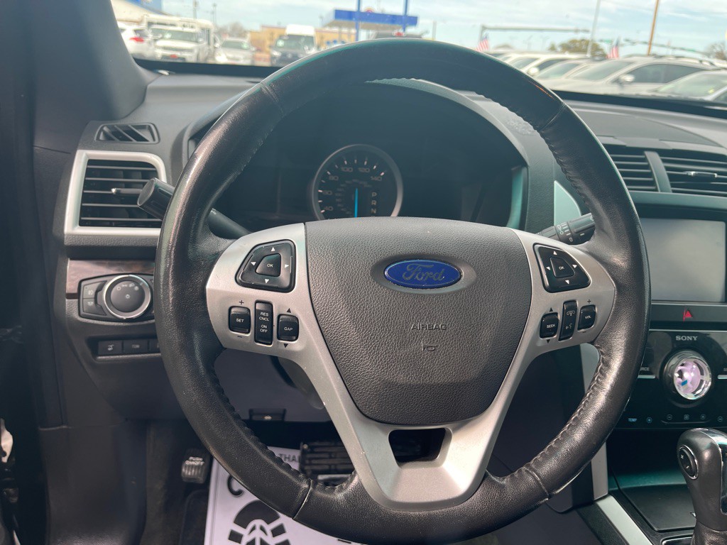 2012 Ford Explorer Image 6