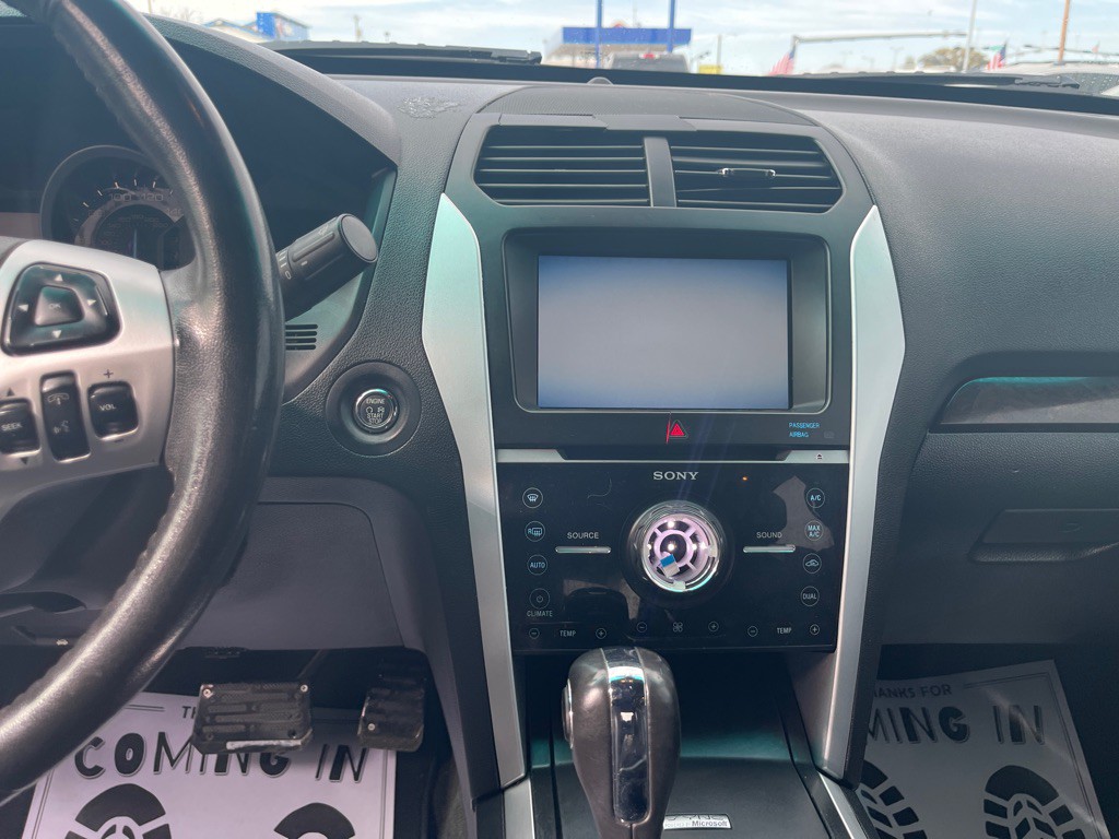 2012 Ford Explorer Image 7