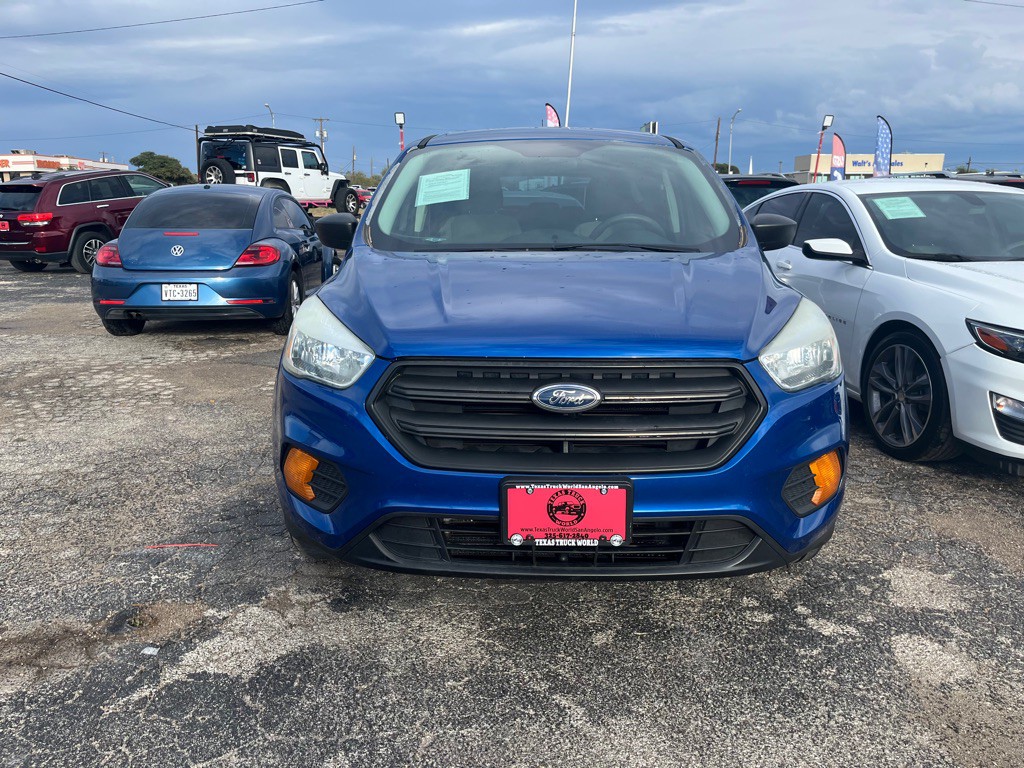 2017 Ford Escape Image 1
