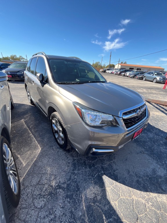 2018 Subaru Forester Image 2