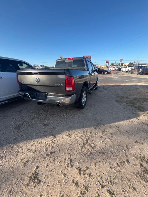 2018 RAM 1500 Image 3