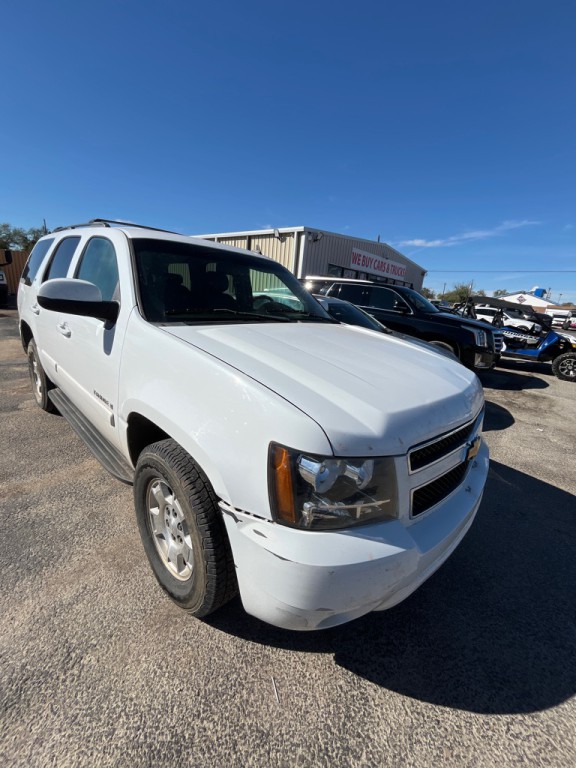 2009 Chevrolet Tahoe Image 2