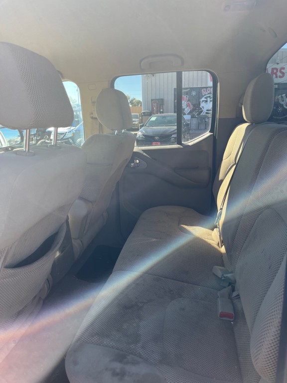 2008 Nissan Frontier Image 4