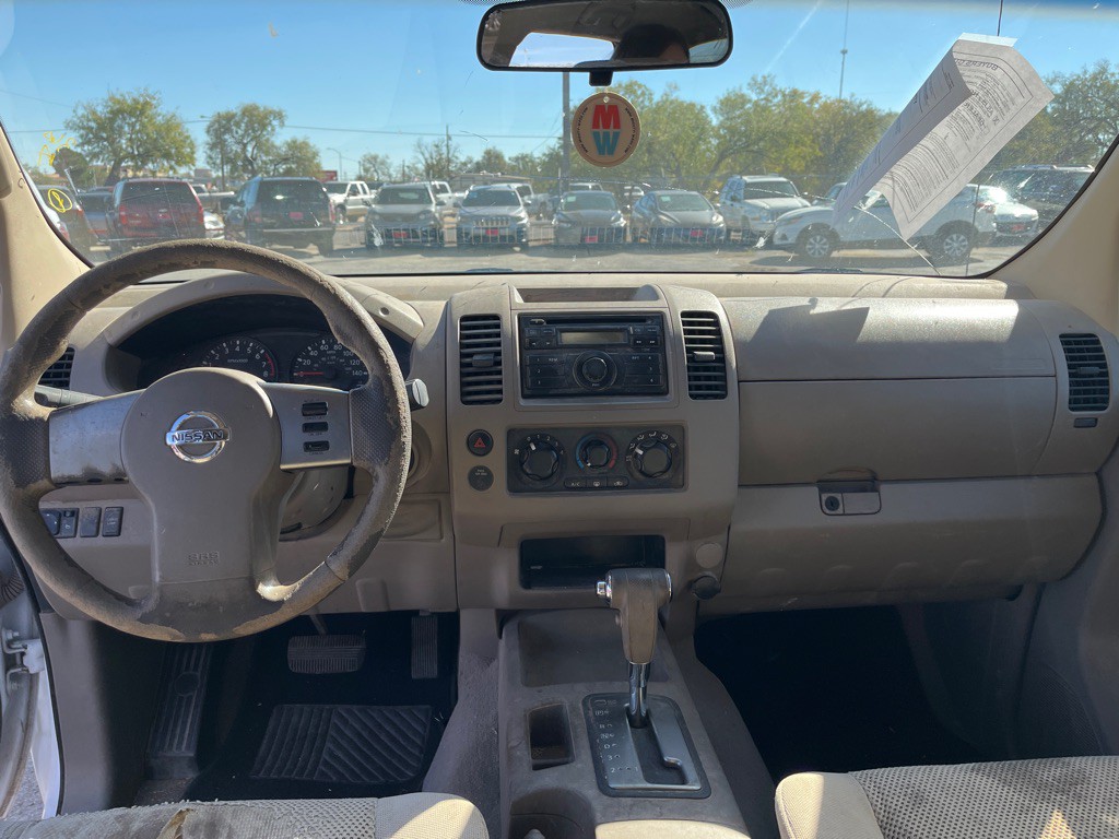 2008 Nissan Frontier Image 5