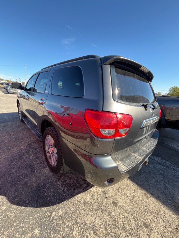 2014 Toyota Sequoia Image 4