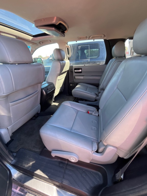 2014 Toyota Sequoia Image 6