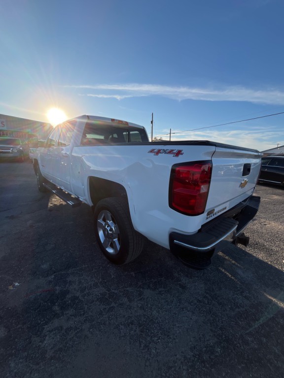 2016 Chevrolet Silverado 1500 Image 3