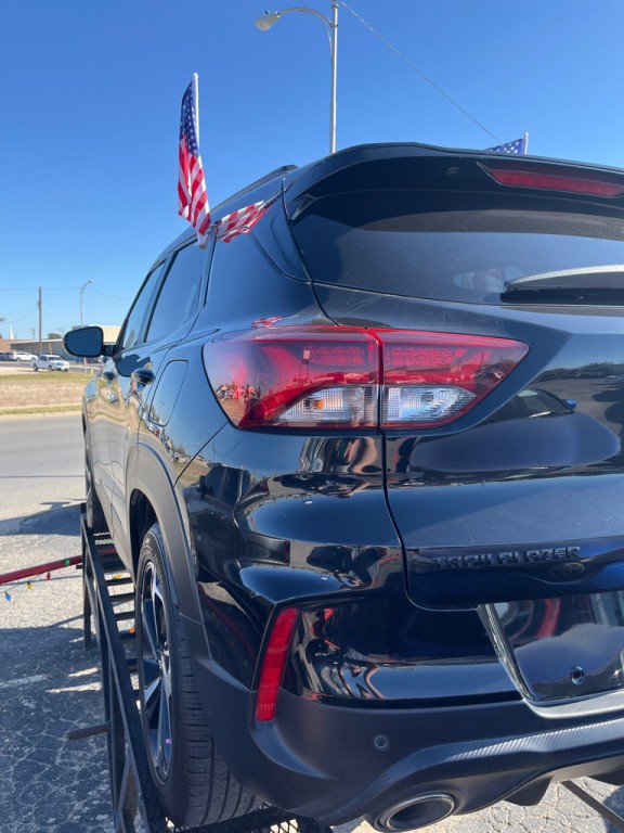 2021 Chevrolet Trailblazer Image 3