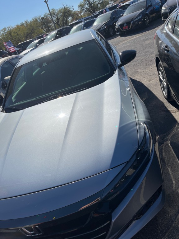 2021 Honda Accord Image 1