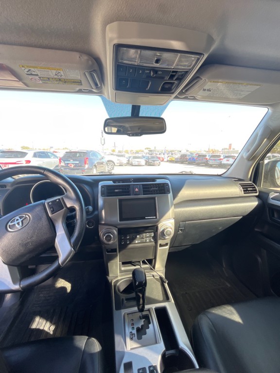 2013 Toyota 4Runner Image 8