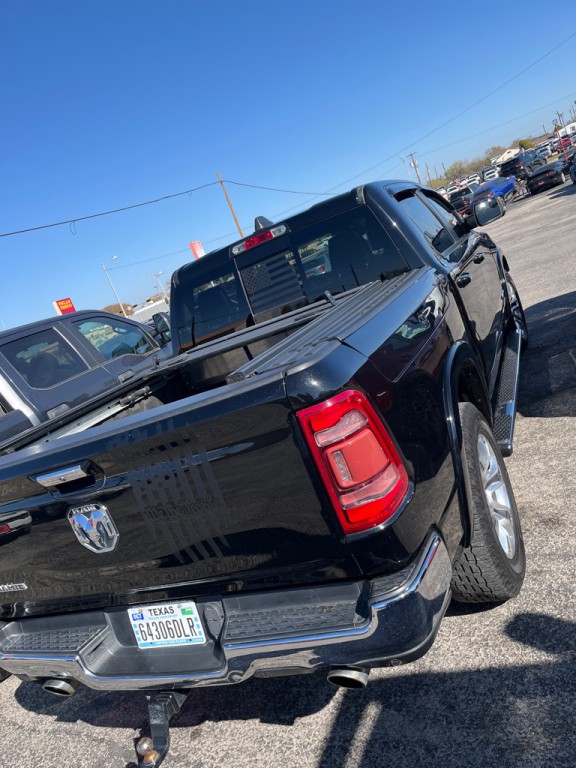 2020 RAM 1500 Image 3